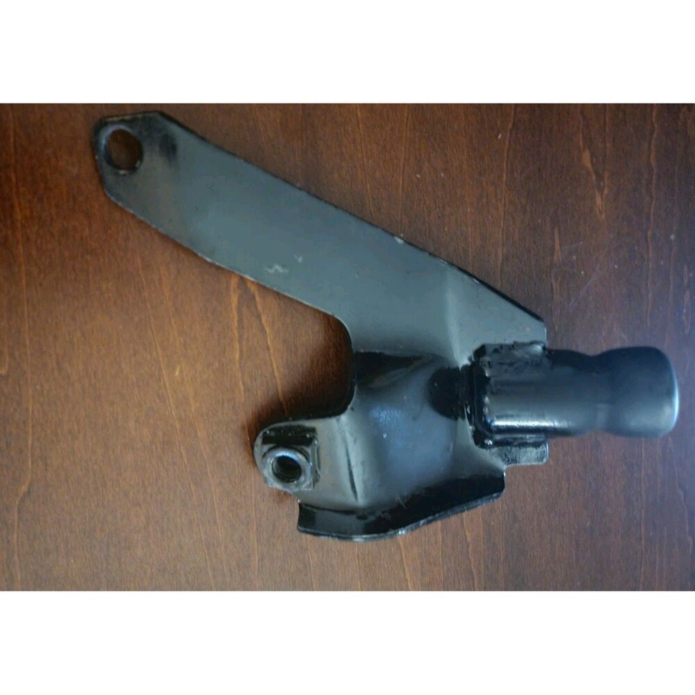 Front Motor Engine Mount Bracket VW Jetta Rabbit Cabriolet Pickup MK1  Genuine